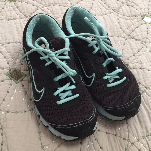 Nike Shoes - 8 Nike Dual Fusion Athletic Shoes